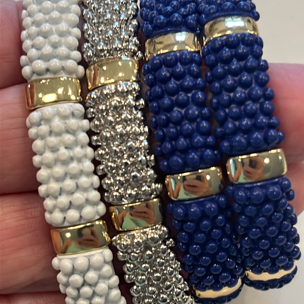 Bundle of 4 Stretch Bracelets - Picture 7 of 8
